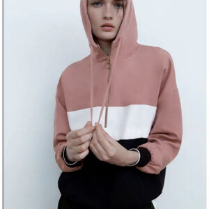 NWT Women's Zara Hoodie Size S Pink Black Colorblock